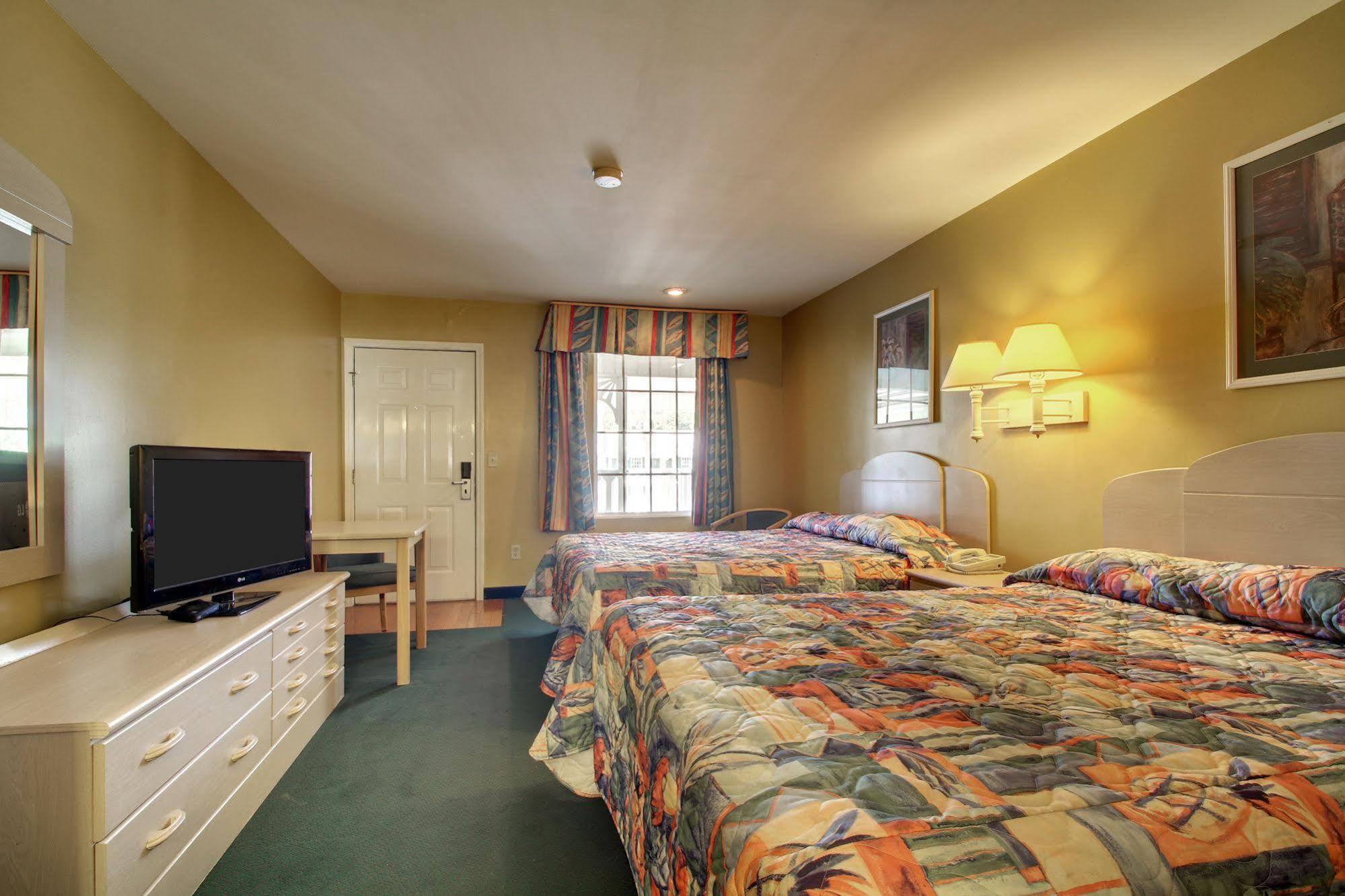 Key West Inn - Childersburg Dış mekan fotoğraf
