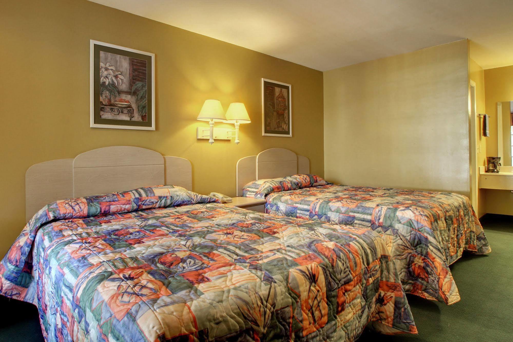 Key West Inn - Childersburg Dış mekan fotoğraf